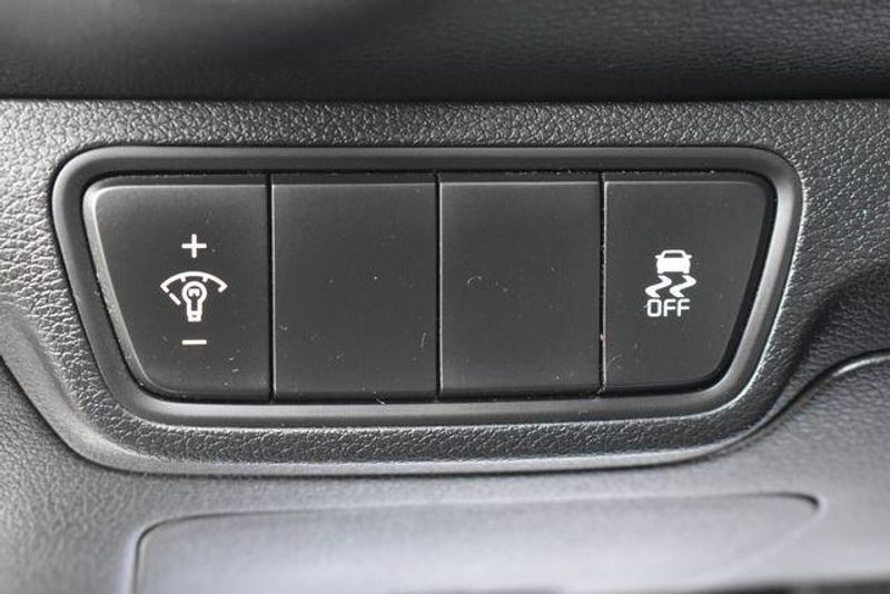 Used 2023 Kia Forte LXSImage 20