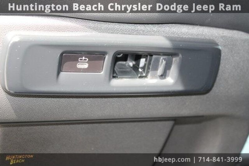 2020 BMW X7 xDrive40iImage 42