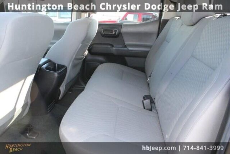 2023 Toyota Tacoma SRImage 38