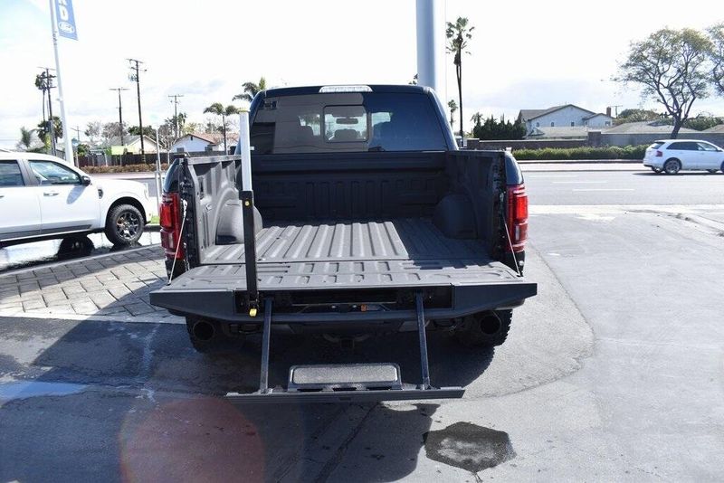 2019 Ford F-150 RaptorImage 7