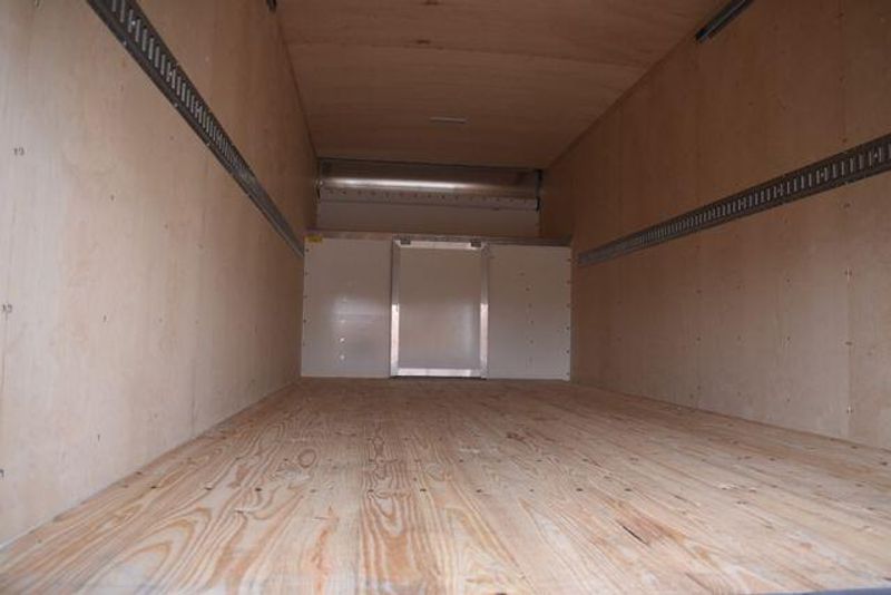 New 2025 Chevrolet Express 3500 Work VanImage 16