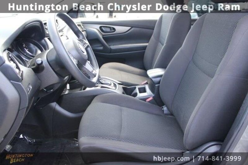 2018 Nissan Rogue Sport SImage 24