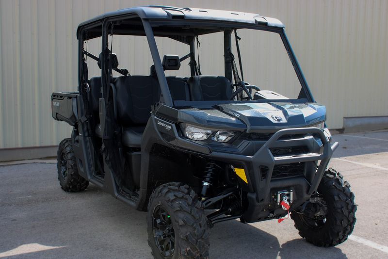 2025 CAN-AM DEFENDER MAX XT HD10 STEALTH BLACK 