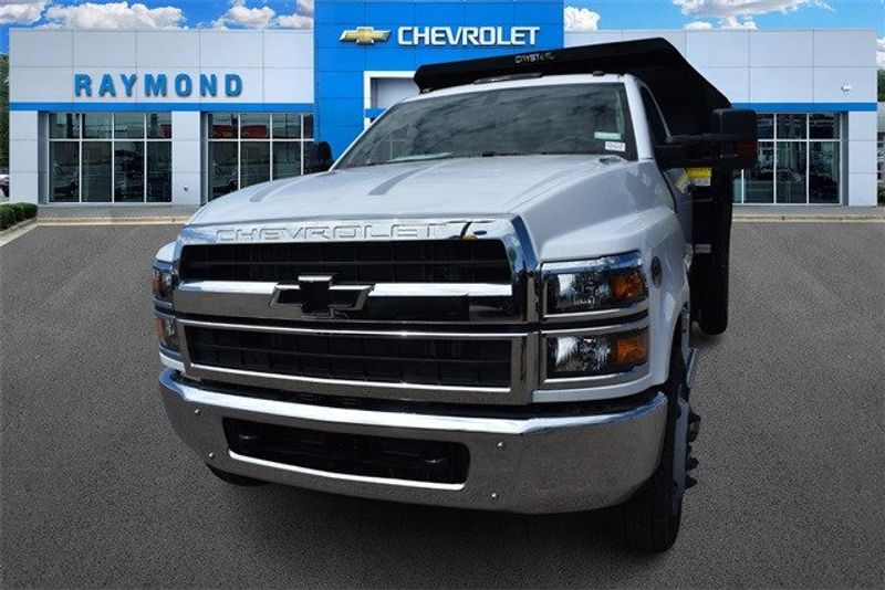 2024 Chevrolet Silverado 4500HD Work TruckImage 8