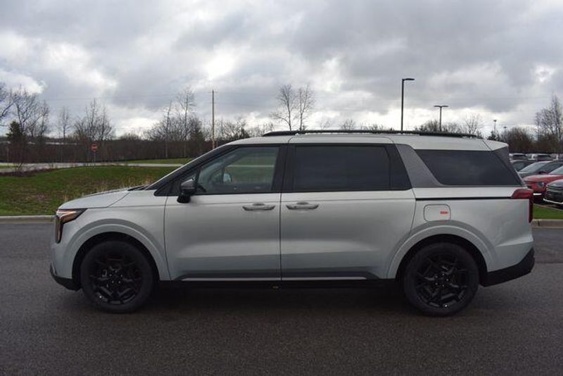 New 2026 Kia Carnival Hybrid SX PrestigeImage 7