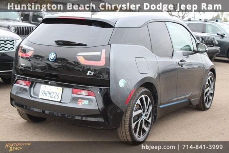 2017 BMW i3 94Ah w/Range ExtenderImage 5