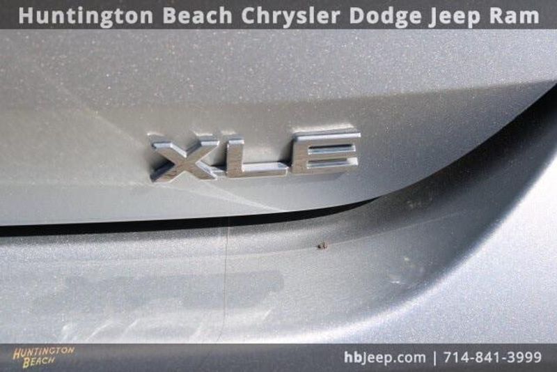 2021 Toyota Highlander Hybrid XLEImage 7