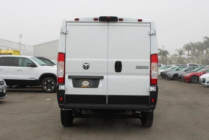2025 RAM ProMaster 1500 Low Roof 118 WBImage 4