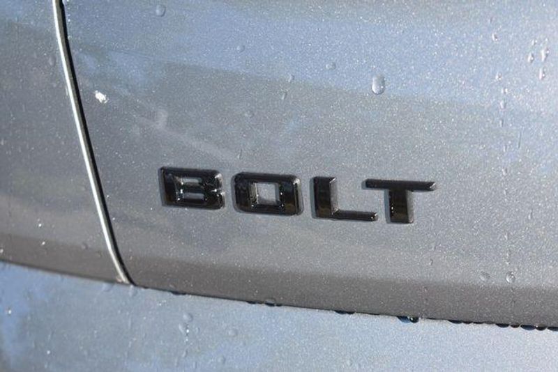 New 2027 Chevrolet Bolt EV RSImage 16