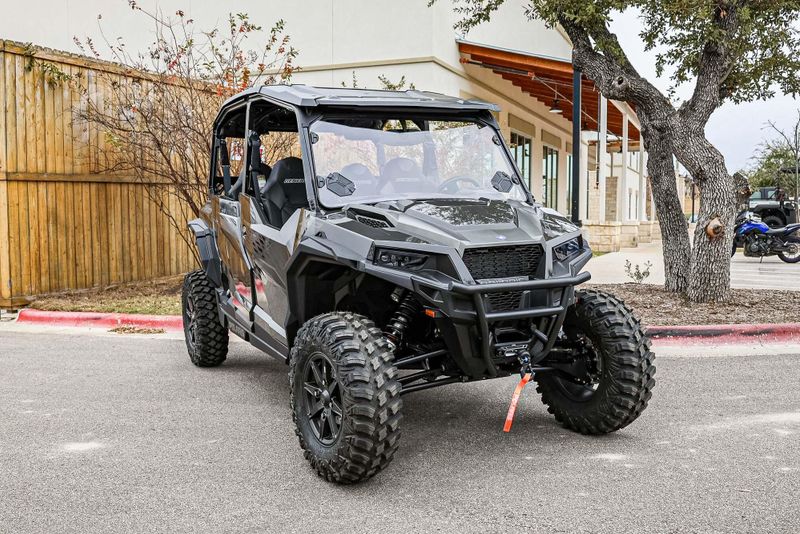 2025 POLARIS GENERAL XP 4 1000 ULTIMATE GRANITE GRAY 