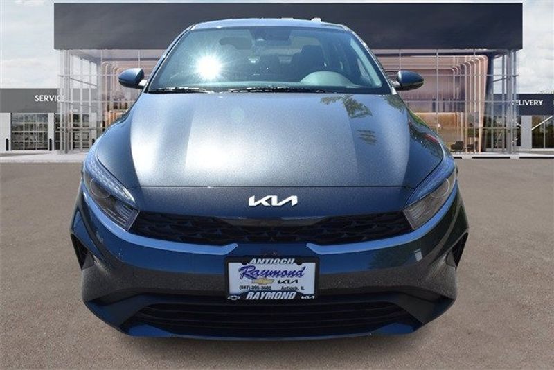 2024 Kia Forte LXSImage 9