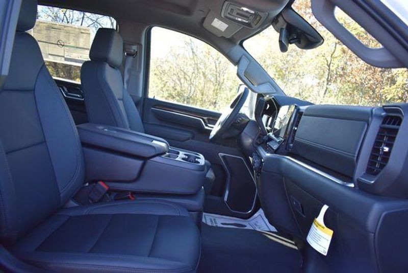 New 2025 Chevrolet Silverado 2500HD LTImage 15