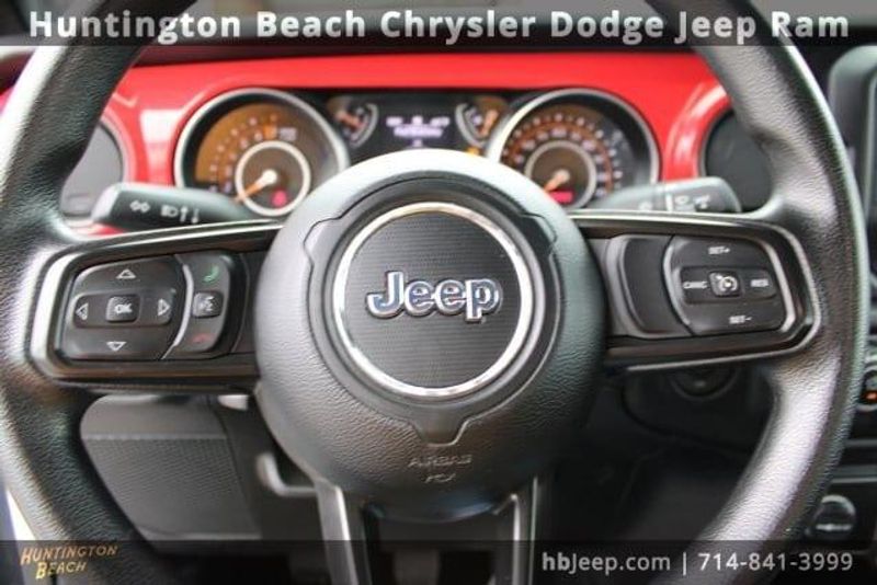 2021 Jeep Wrangler Unlimited SportImage 17