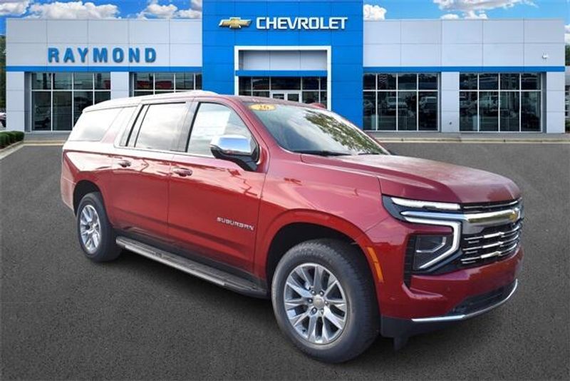 New 2026 Chevrolet Suburban PremierImage 1
