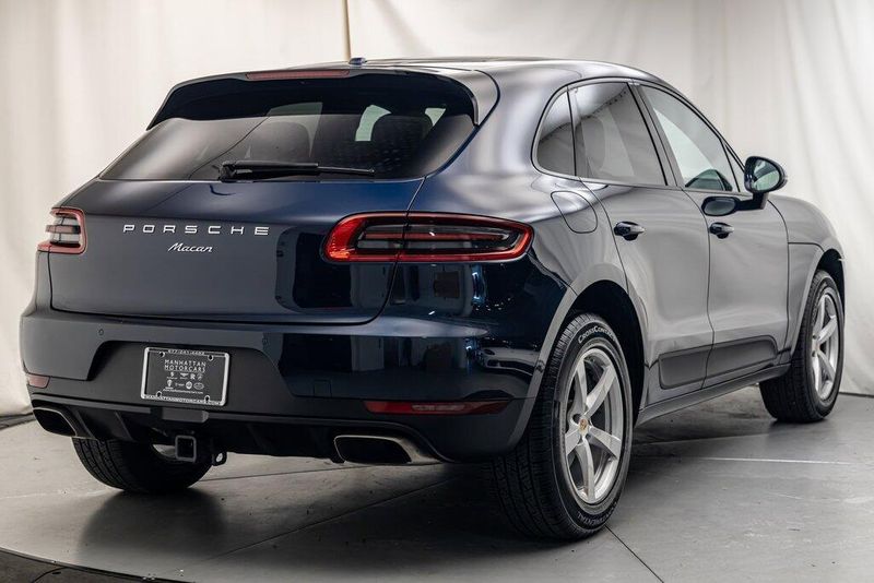 2018 Porsche Macan Image 5