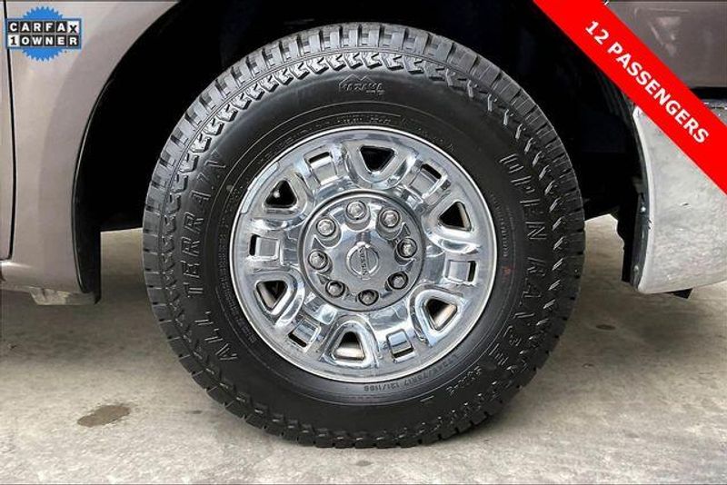 Used 2018 Nissan NV Passenger NV3500 HD SLImage 8