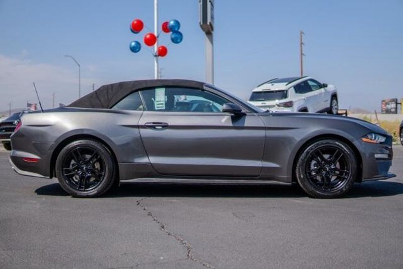 2019 Ford Mustang EcoBoost PremiumImage 8