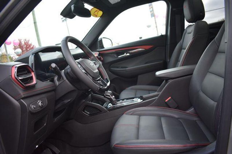 New 2025 Chevrolet TrailBlazer RSImage 27
