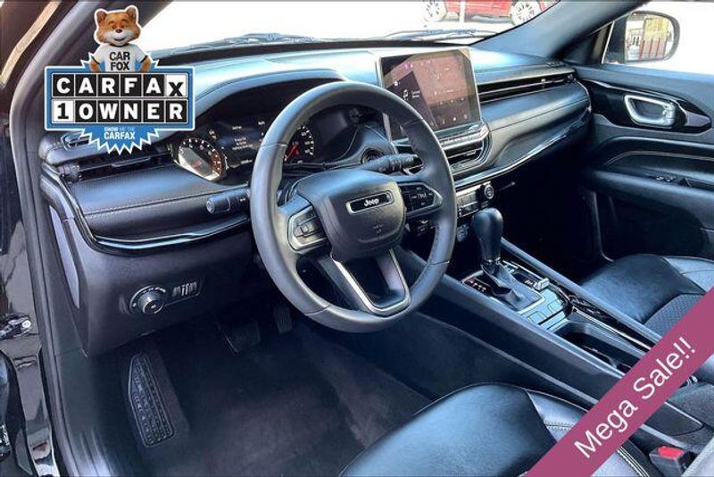 Used 2023 Jeep Compass AltitudeImage 14