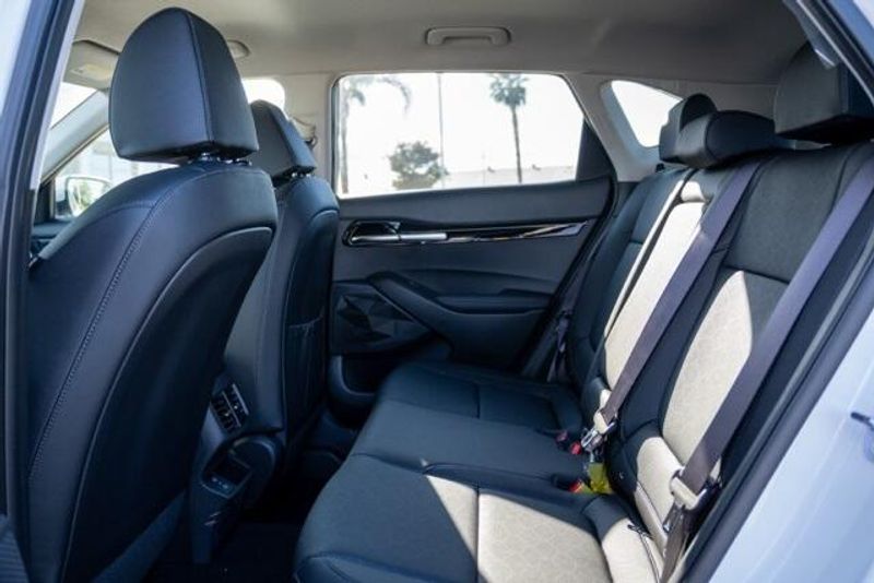 New 2026 Kia Seltos LXImage 13