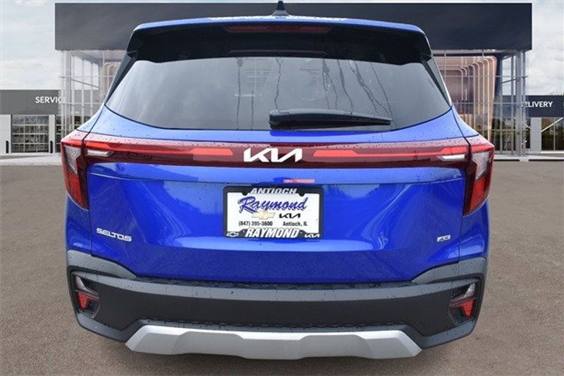 2024 Kia Seltos LXImage 4