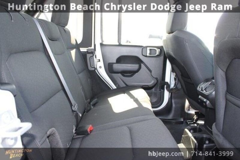 2022 Jeep Wrangler Unlimited Sport AltitudeImage 34