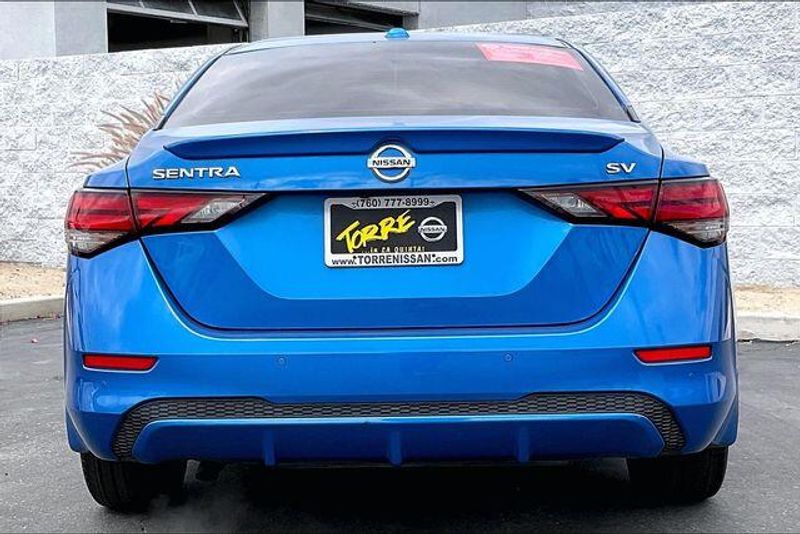 Used 2021 Nissan Sentra SVImage 3