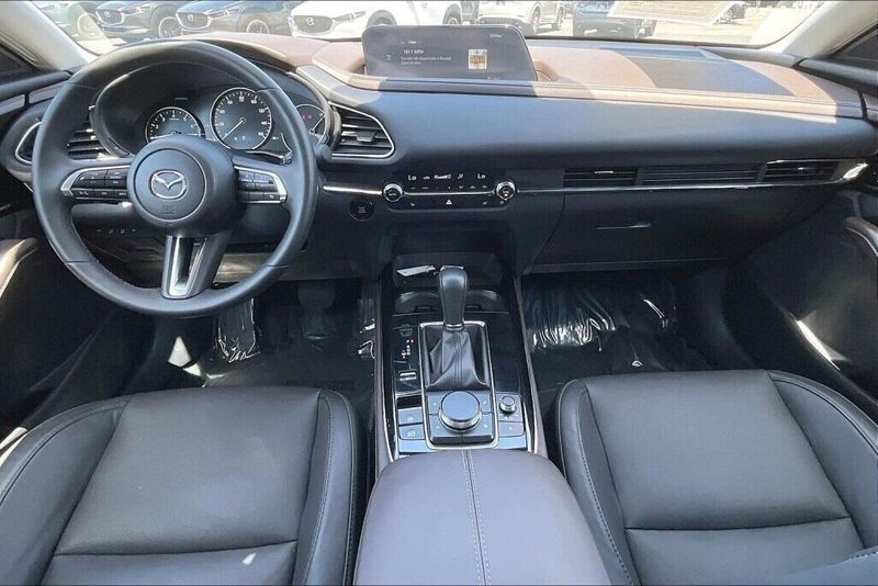 2024 Mazda CX-30 2.5 S Premium PackageImage 11