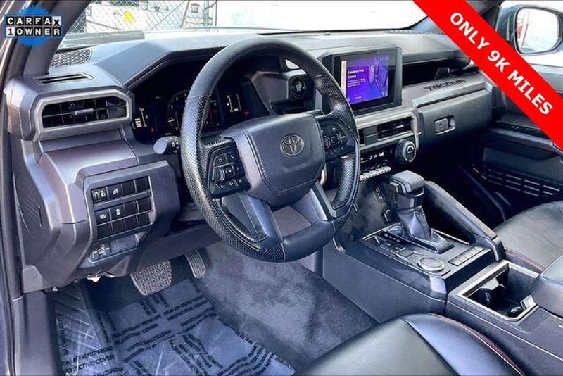 Used 2025 Toyota Tacoma SR5Image 14