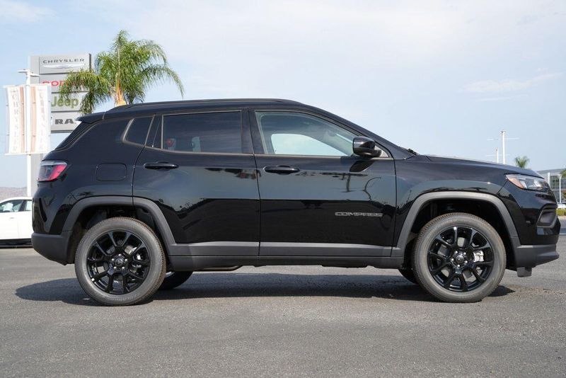 New 2026 Jeep Compass LatitudeImage 8