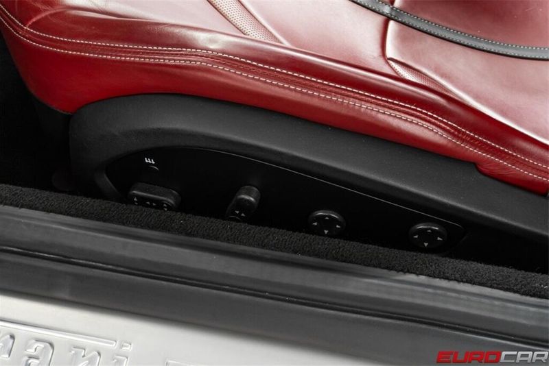 Used 2019 Ferrari 812 Superfast *HISTORICAL PAINT * IMMACULATE CONDITION*Image 43