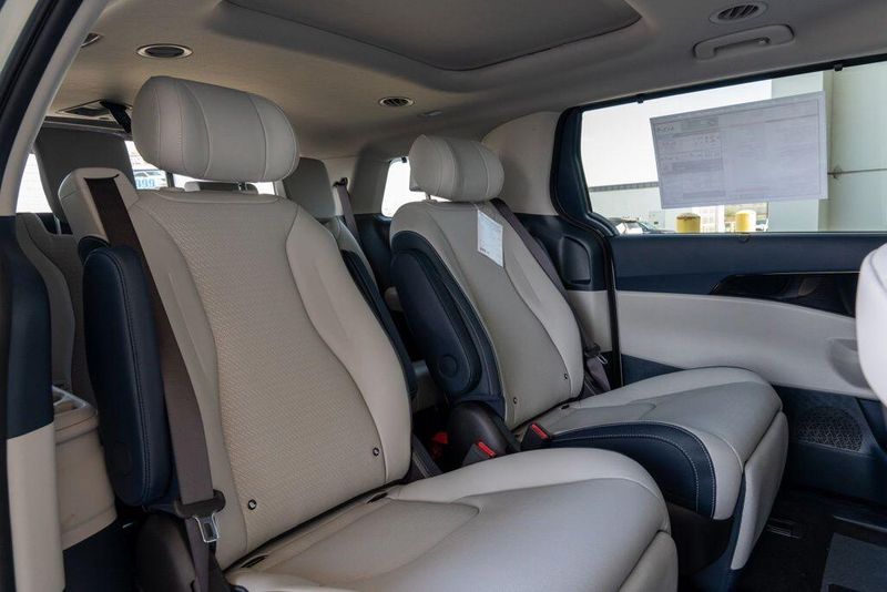 New 2026 Kia Carnival SX PrestigeImage 17