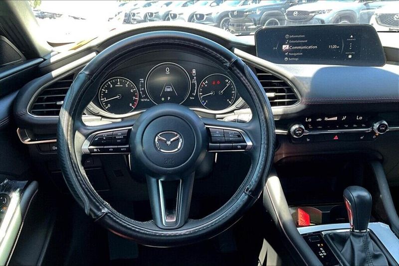 Used 2024 Mazda Mazda3 2.5 S Carbon EditionImage 5