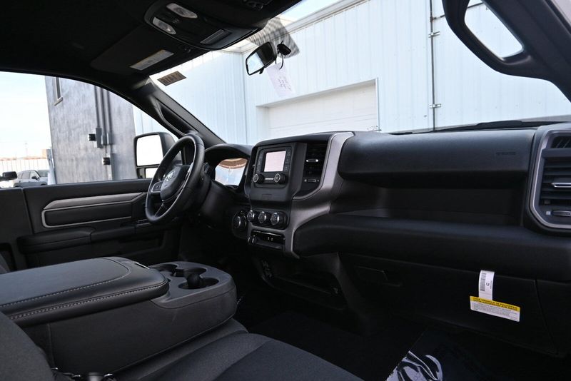 2024 RAM 2500 TradesmanImage 14