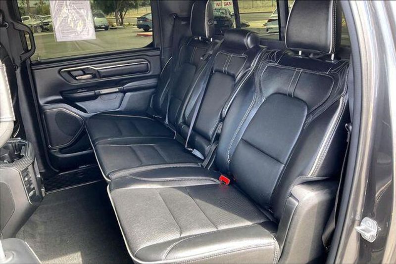 Used 2021 RAM 1500 LimitedImage 25