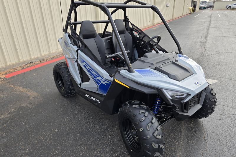 2025 POLARIS RZR 200 EFI STORM GRAY AND BLUE 
