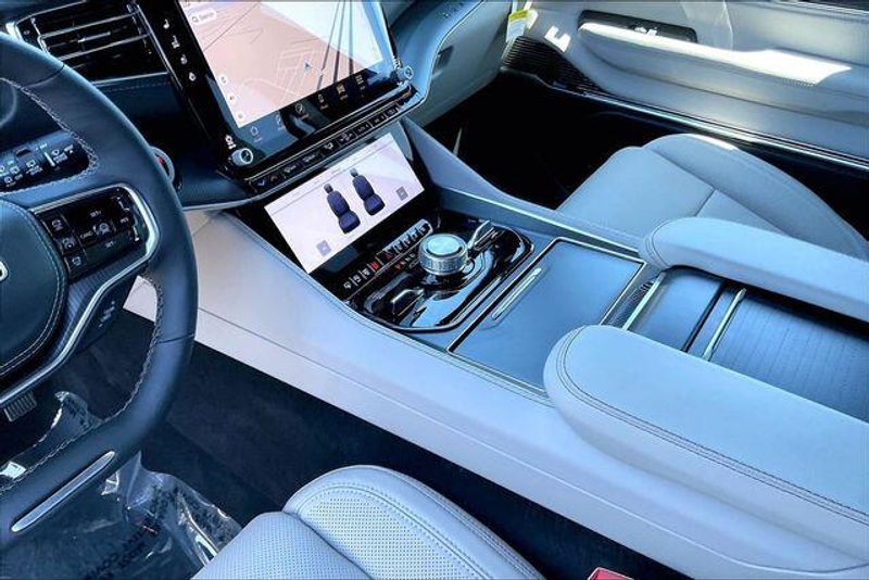 2026 Jeep Grand Wagoneer Summit Obsidian 4x4Image 7