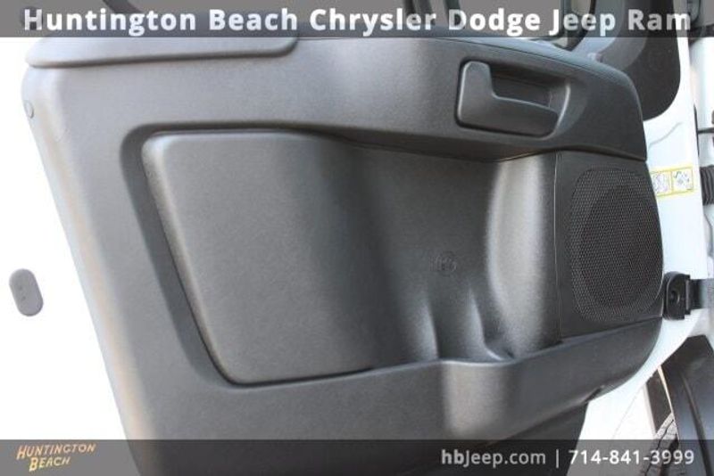 2023 RAM ProMaster 2500 High RoofImage 12