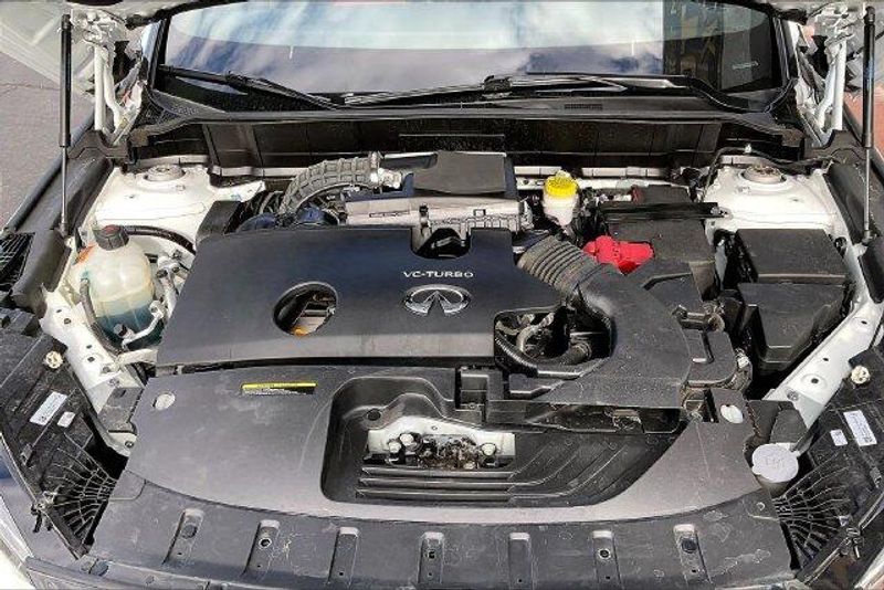 Used 2023 INFINITI QX50 SportImage 9