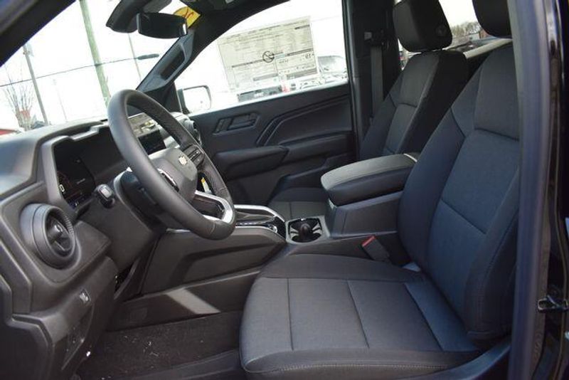 New 2026 Chevrolet Colorado Work TruckImage 23