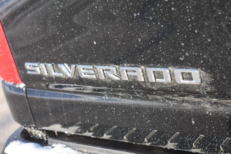 New 2026 Chevrolet Silverado 2500HD CustomImage 19