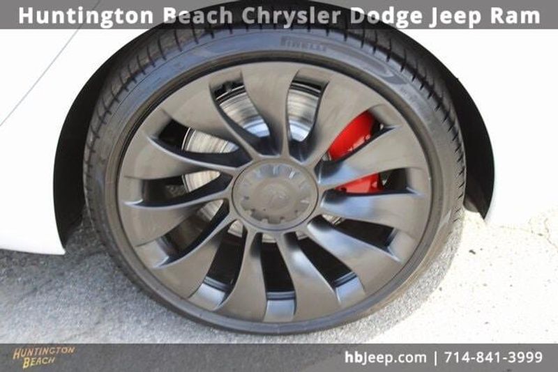 2023 Tesla Model 3 PerformanceImage 10