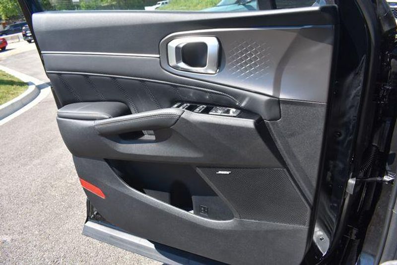 New 2026 Kia Sorento SXImage 35