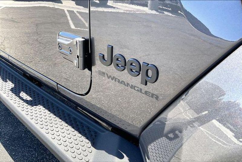 New 2026 Jeep Wrangler Unlimited 4-door SportImage 13