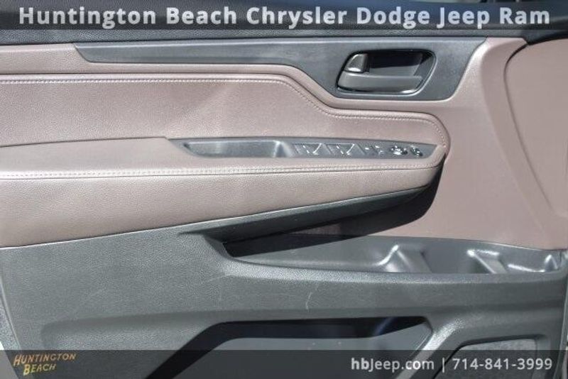 2019 Honda Odyssey EXImage 8