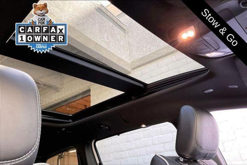 Used 2026 Chrysler Pacifica LimitedImage 29