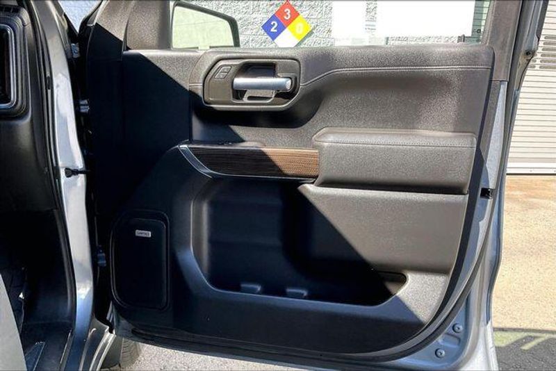 Used 2020 Chevrolet Silverado 1500 RSTImage 23