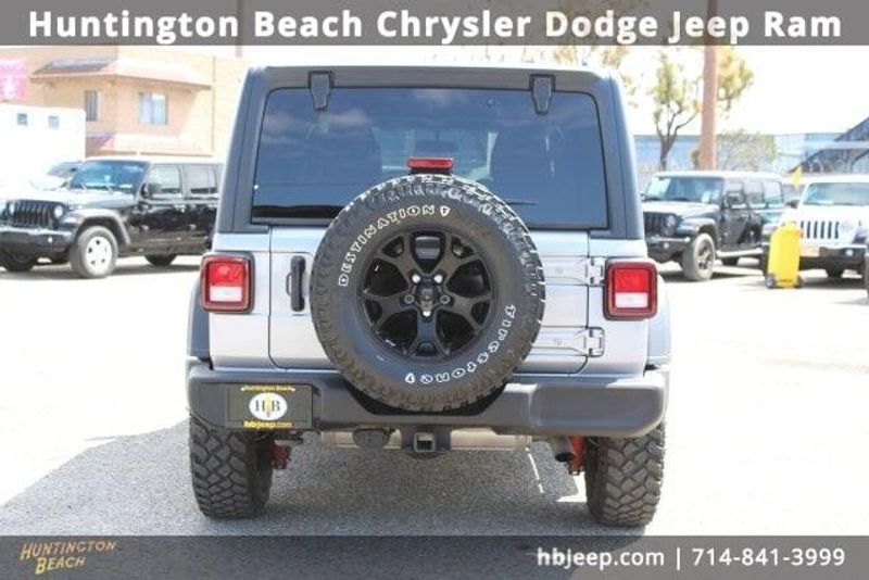 2021 Jeep Wrangler Unlimited WillysImage 4