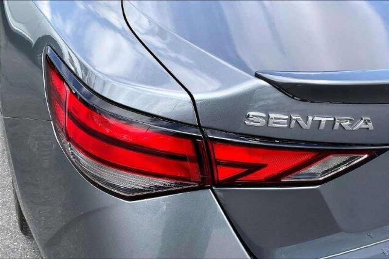 Used 2021 Nissan Sentra SRImage 28