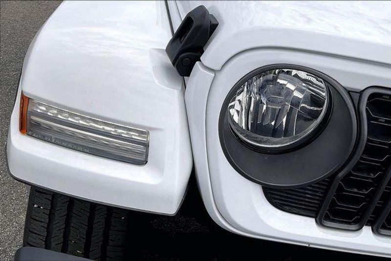Used 2024 Jeep Wrangler 4xE Sport S 4xeImage 27